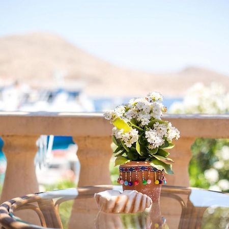 Anna'S House Apartment Chalki Town ภายนอก รูปภาพ