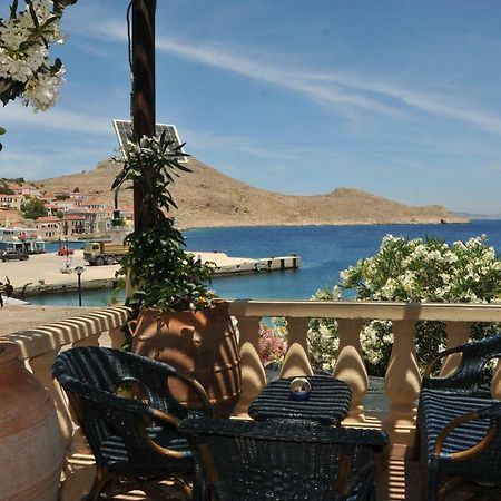 Anna'S House Apartment Chalki Town ภายนอก รูปภาพ