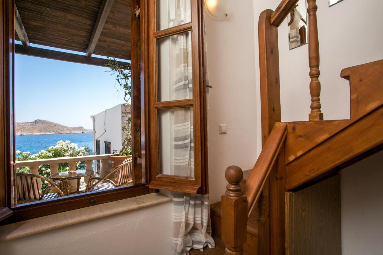 Anna'S House Apartment Chalki Town ภายนอก รูปภาพ